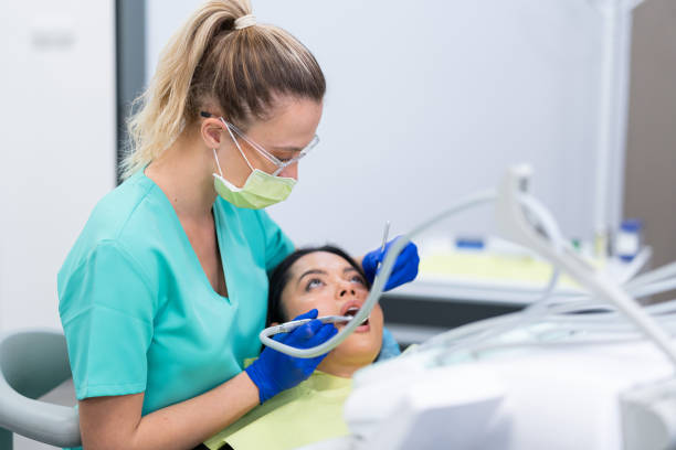 Best Cosmetic Emergency Dentistry in Poseyville, IN